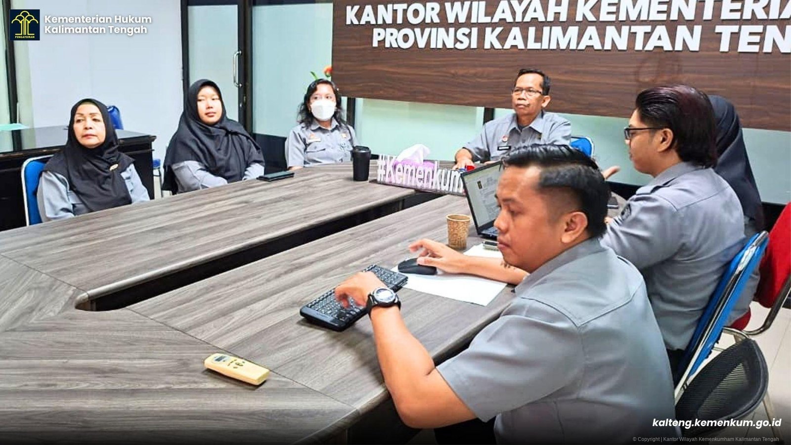 Kemenkum Kalteng Ikuti Penyerahan LHP BPK RI, Teguhkan Komitmen Pengelolaan Keuangan Akuntabel